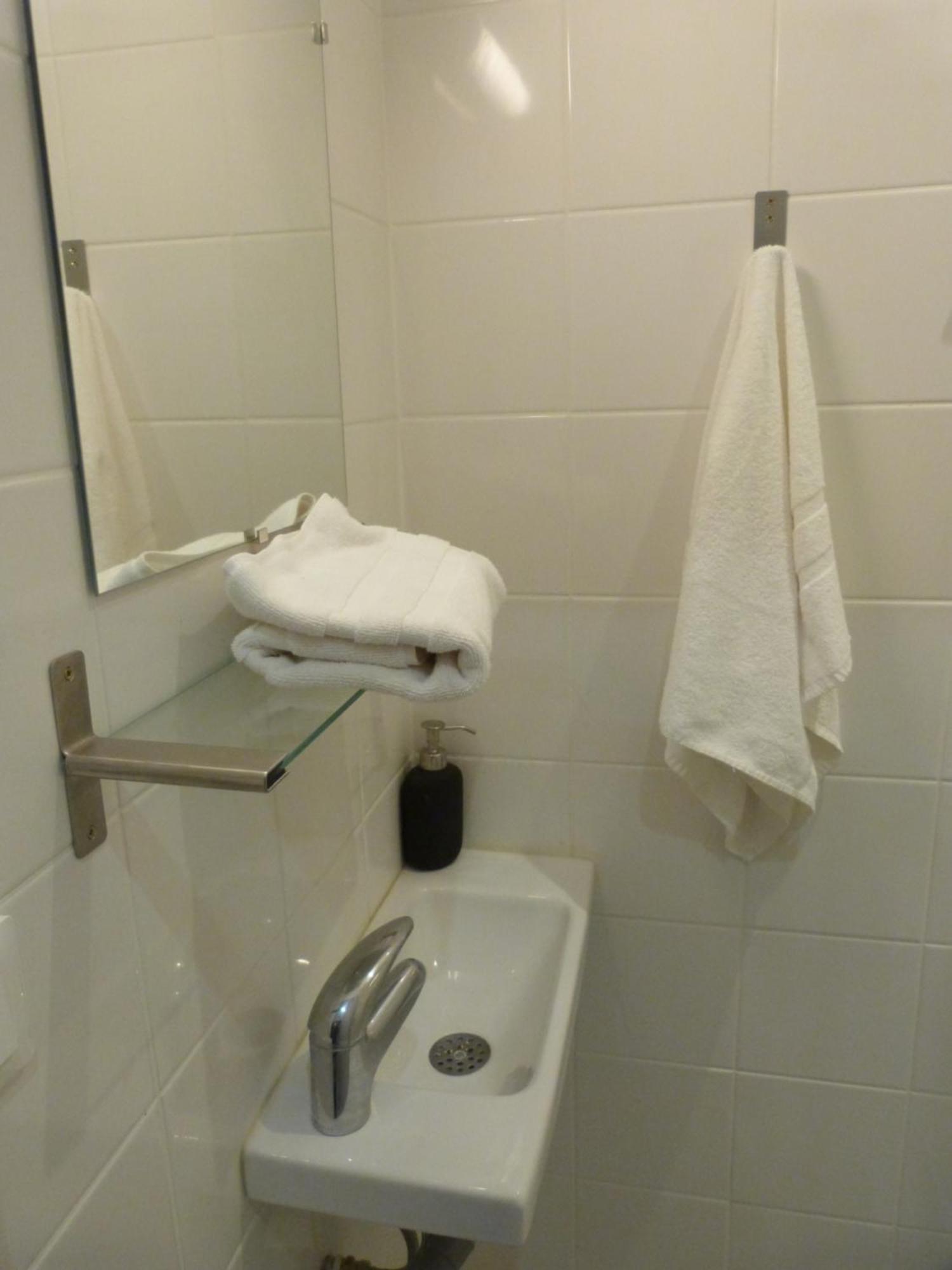 Prieure De Grignan Hotell Rum bild